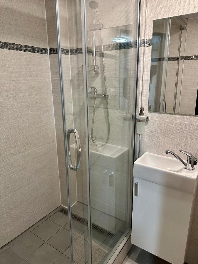 Jizerske Apartmany Ha&Ha Janov nad Nisou Esterno foto